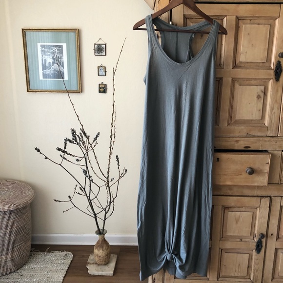 New York & Company Dresses & Skirts - ⭐️ New York and Company olive maxi dress, size M⭐️